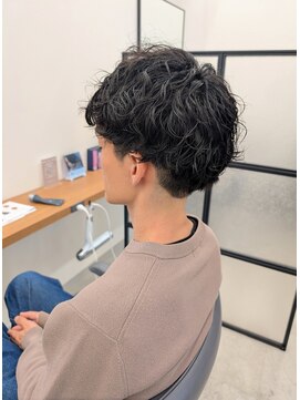 アイティ バイ イロヘア(aiti by ilo.hair) #波巻きスパイラル