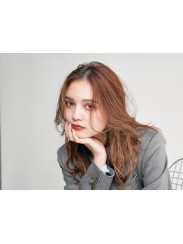 《今トレンドの顔周りレイヤーカットも◎》繊細なカット技術で、お客様を理想のヘアスタイルに[天神大名]