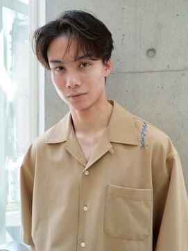 ニコ トウキョウ ロジック(nico TOKYO Logic) フェザーパーマニュアンスパーマメンズセンターパート襟足あり