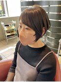 前下りショートで軽やかな大人髪へ
