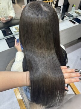 ハッチ(HACCH) 韓国風レイヤーカット髪質改善ダブルカラーハッシュカット