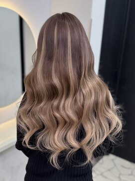 ラピス 福岡天神店(Lapis) ブリーチカラー/エクステ