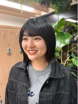 ボブ/外ハネ/切りっぱなしヘア/西新/百道浜