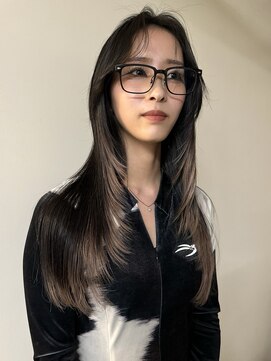 イェン(Yen.) 裾カラーグラデーションカラーデザインカラーレイヤーカット