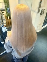 ダブル アンダーバー サロン(W_SALON) 【W_SALON 河原町】ホワイトベージュ/透明感カラー