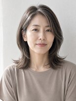 ヘイ 松本店(HEY)&nbsp;【HEY 松本】大人レイヤーミディアム×白髪ぼかしハイライト
