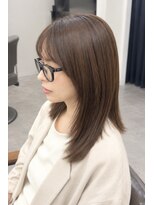 クララジャパン ハカタエキマエ(CLALA JAPAN Hakataekimae)&nbsp;自然な艶とまとまりが魅力の、ナチュラルレイヤー