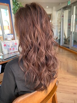 カナエ(CaNaE) ハイライトスタイル