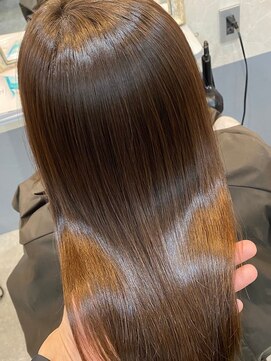 ジーナ 渋谷駅前(Zina) 小顔セミウェットウェーブピンクベージュハイライトカラー