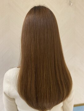 ロンド ストラーダ 心斎橋(Lond strada) エアリーロング×ピンクベージュ×美髪［髪質改善/縮毛矯正］