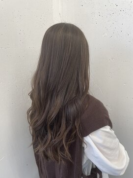 ウノ 伊勢原(UNO) 透明感カラー