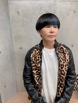 エウペ 渋谷(WEUPE)&nbsp;斜めバング/グレージュカラー/デザインカラー/シルキーベージュ