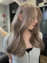 ジゼル(GiseL)&nbsp;ミルクティーベージュ　ダブルカラー　ブリーチカラー