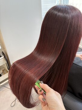 エミュスト(Emuest) ○髪質改善トリートメント ストレート 縮毛矯正 韓国 心斎橋