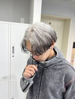 エイム(AiM)&nbsp;ホワイトカラー/ブラック/中明度カラー/ブリーチカラー/艶カラー