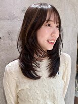 シックス(SIX) NAO オリーブカラー/ブラウンカラー/レイヤーカット表参道