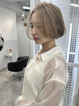 フイ(Hui) ミルクティーベージュ