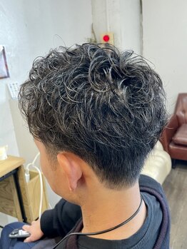 【枚方/京阪牧野駅】トレンドを意識した髪型であなたの魅力を引き出します☆新しい自分を発見しよう◎