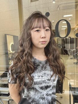 シオ ヘアー デザイン(Sio. hair design) ヘーゼルカラー