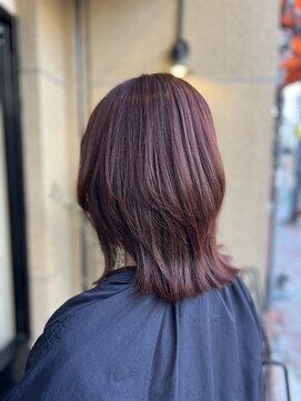 リアン(lien) ボルドーカラー × レイヤーミディ