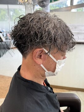 ガーデン 小山店(garden) 宇都宮メンズカットメンズパーマ波巻きスパイラルパーマツイスパ
