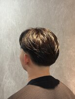 ザ クラン バイ ヘッドライト 仙台長町店(THE CLAN by HEADLIGHT)&nbsp;テーパーフェード/センターパート