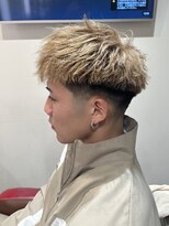 ニューヨークニューヨーク 三宮店(NYNY) ハイトーンショート