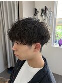 束感ニュアンスパーマ メンズショート