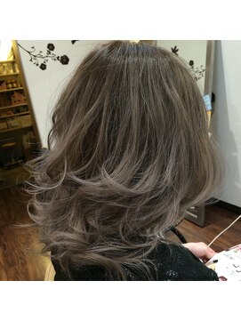 エリタージュ(he'ritage) ☆外国人風バレイヤージュ☆