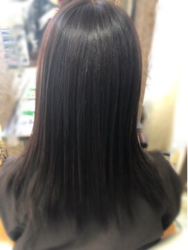 ヘアーサロン ティアレ(hair salon Tiare) ダークグレージュ艶カラー大人可愛いニュアンスカラーストレート