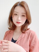大人かわいい フェザーバング ウルフボブ カーキグレージュ♪
