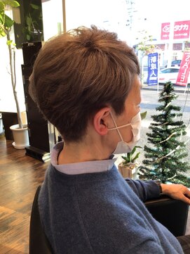 トップヘアー 中庄店(TOP HAIR fuapua) 50代~上品さショート