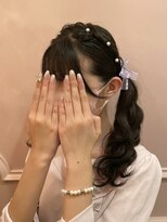 グルーヴ グルーヴ フェエリー(groove groove feerie)&nbsp;もこもこサイドポニー【新宿歌舞伎町ヘアメイク】