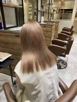 ブランシェ JR勝川駅前店 ミルクティーカラー/ケアブリーチ/ダブルカラー《reiji》