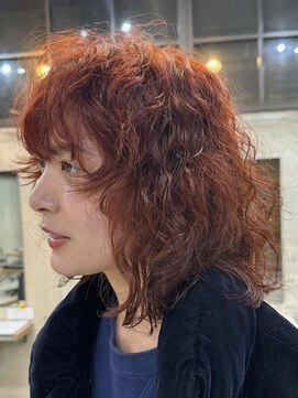 ナループロアオハナ(Nalu pu loa ohana) パーマ/オレンジ/レイヤーパーマ/ウルフパーマ/原宿/表参道