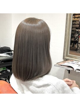 ヘアメイク アンフィ(amphi) 矯正毛でも透明感ベージュカラー..~**.