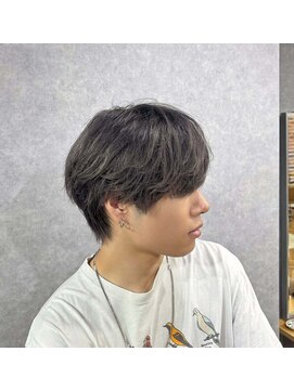 クリーブ 池袋(creeb) シルバーグレージュ、マッシュウルフ
