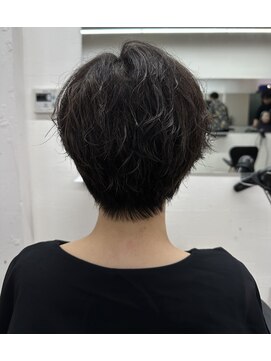 ビビッド(vivid) パーマとショート