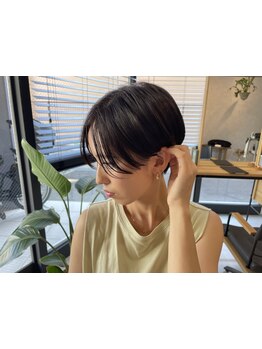 ナチュラルだけどオシャレ。シンプルだけど垢抜ける。そんな絶妙なショートヘア・ボブが人気♪