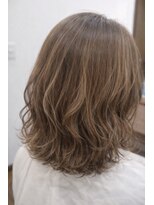 個室型美容室 グルグル 表参道店(GULGUL)&nbsp;ベージュ 前髪 ヤギスタイル 表参道