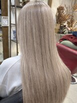 ヘアーサロン カミヤ(hair salon kamiya)&nbsp;ホワイティベージュ