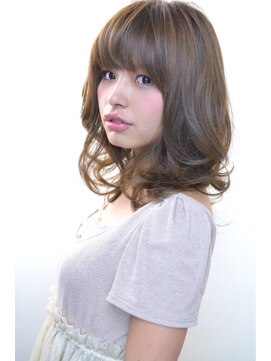 オーガスト ヘア ネイル(AUGUST hair nail) 流れる様な質感！モテリバースセミディ【横浜駅】