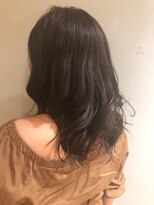 トレパルッキエーレサカイ(tre parrucchiere sakai)&nbsp;（‐tre‐）暗髪イルミナブルージュカラー