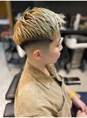 ショートレイヤーかき上げスキンフェードテクノコンマヘア