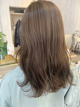 アクトゥス(AEQUITAS) イルミナカラー×アッシュベージュ