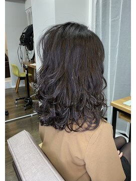 ヘアアンドメイク スタジオ ミムロ(HAIR&MAKE STUDIO MIMURO) ミディアムヘア・コテ巻き風酸性デジタルパーマ