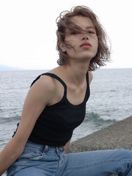 パコ(Paco) 超ラフなナチュラルウェーブ☆ミルクティーグレージュ☆ロブ