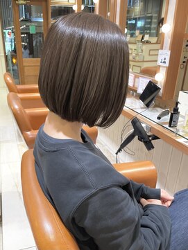 ネオリーブ クタ 町田店(Neolive kuta) 【Neolivekuta町田店】切りっぱなしボブ