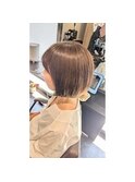 ボブ×ベージュカラー