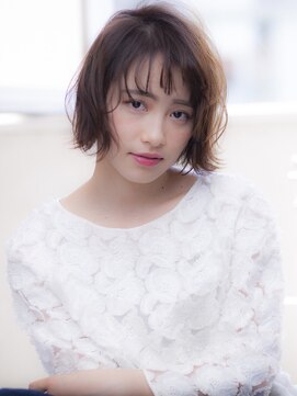 ジェニーバイメノン(JENNIE by Menon) ナチュラル切りっぱなし風ボブ